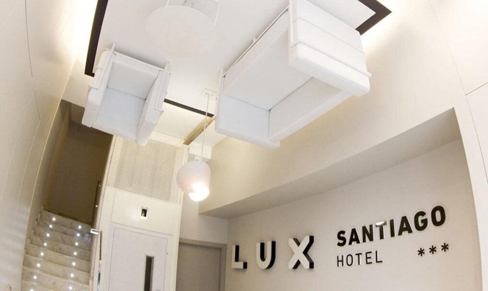 Hotel Lux Santiago Сантьяго-де-Компостела Экстерьер фото